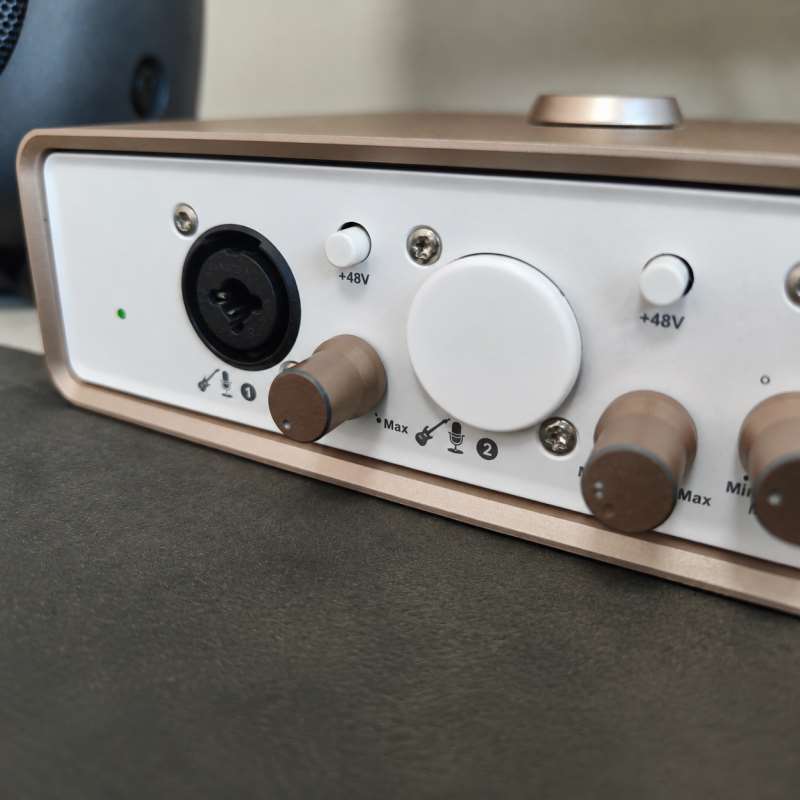 غطاء واقي من الغبار لمنفذ المي - مراجعة Audio Interface وسعره